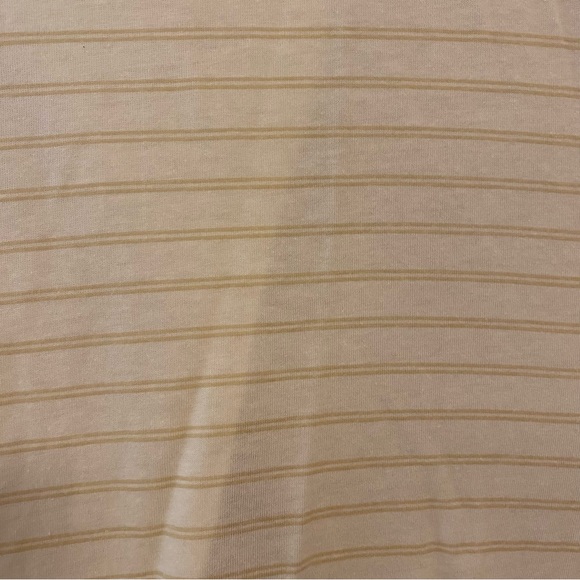 Mountain and Isles Top - Picture 2 of 6